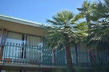 Glh Motel 2*
